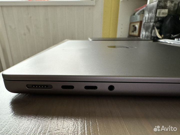 Apple MacBook Pro 14 m1 pro