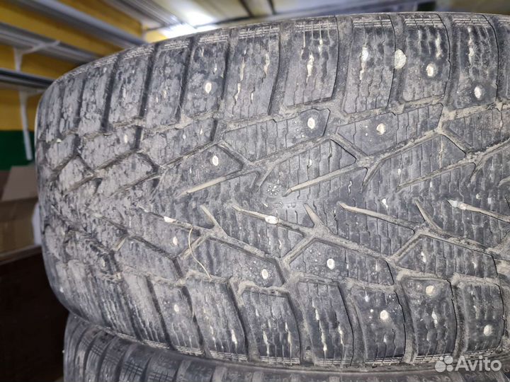 Комплект зимних колес r17 235/55/17 Hakkapelitta 7