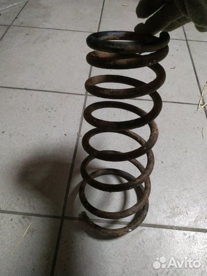 Пружина задняя Hyundai Accent седан G4EC(1.5L