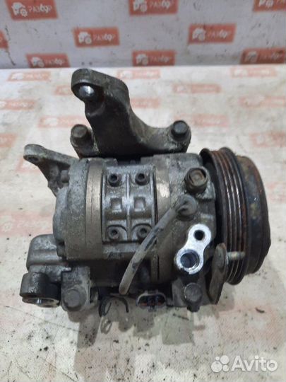 Компрессор кондиционера Subaru Legacy BD EJ22 1996