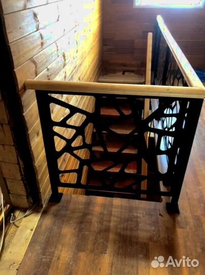 Каркас лестницы из металла