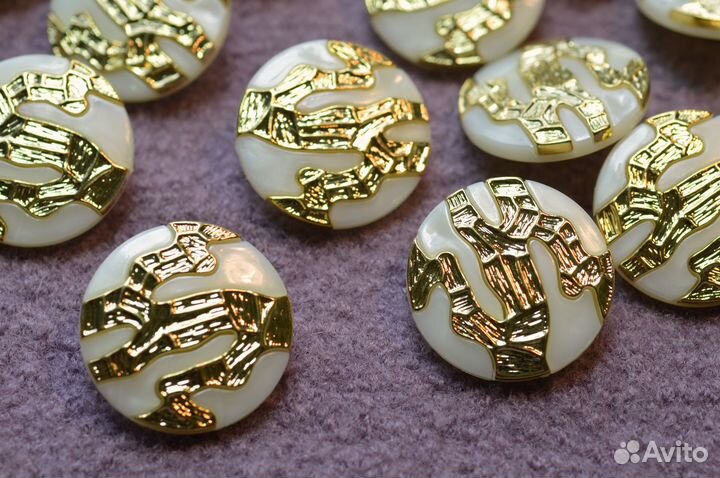 Пуговицы 30 мм