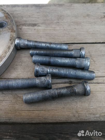 Проставки колесные 15мм для Hyundai grand starex