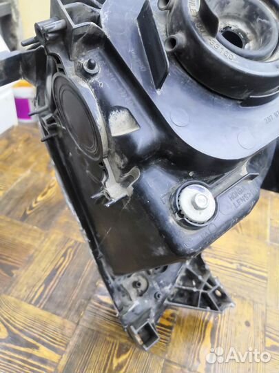 Фара левая Honda cr-v 2