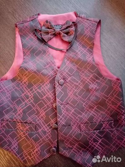 Жилетка и бабочка