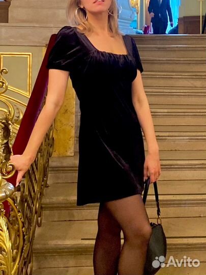 Платье черное короткое