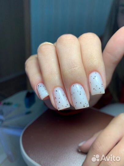 Маникюр на дому