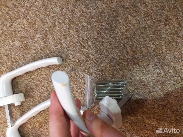 Ручки оконные