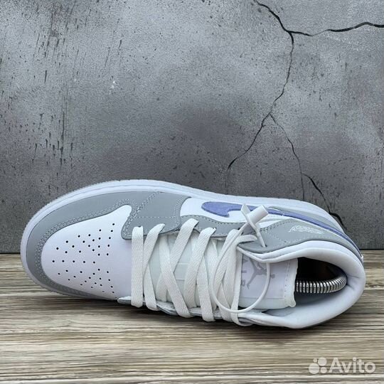 Nike Air Jordan 1 Mid Wolf Grey Aluminum кроссовки