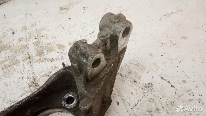 Кулак поворотный передний правый Opel Antara 2006