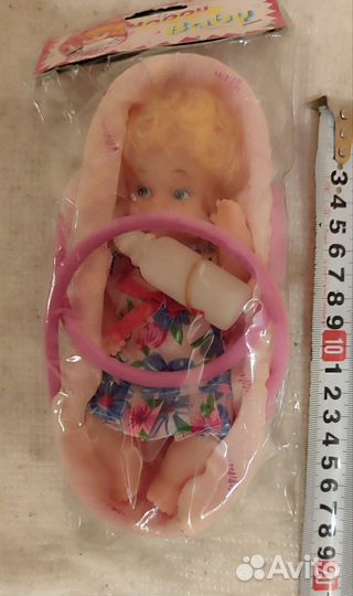 Пупсик в люльке