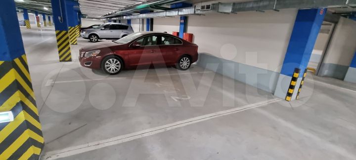 Машиноместо, 17 м²