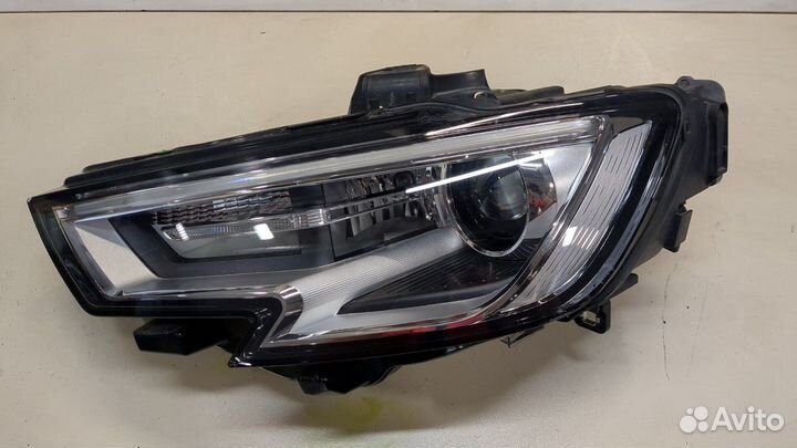 Фара (передняя) Audi A3, 2017