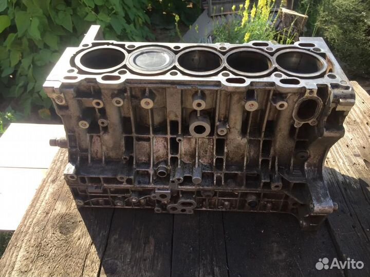 Блок двигателя Вольво Volvo s80. 2.5 turbo231 л.с