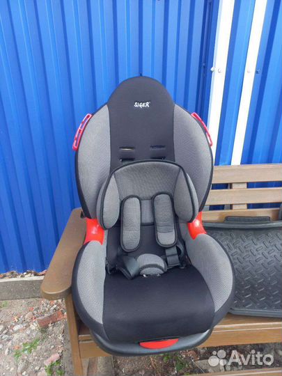 Детское автокресло siger