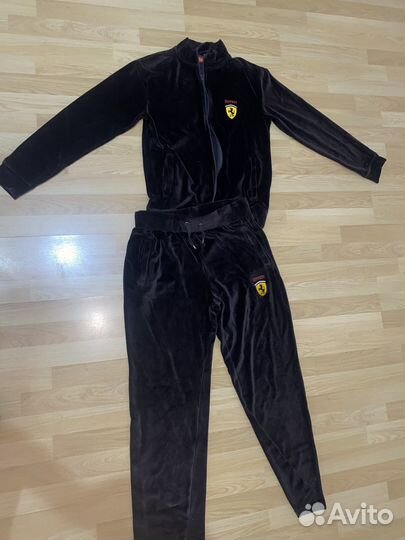 Спортивный костюм