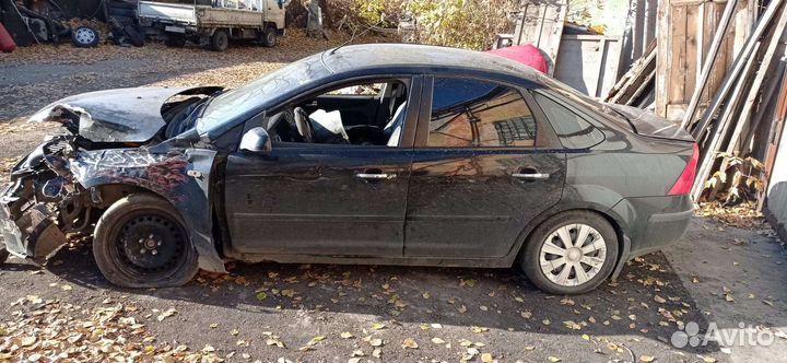 Дверь Ford focus 2 07г