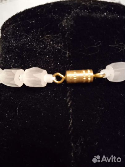 Бусы сатиновое стекло листочки и ягоды Чехия