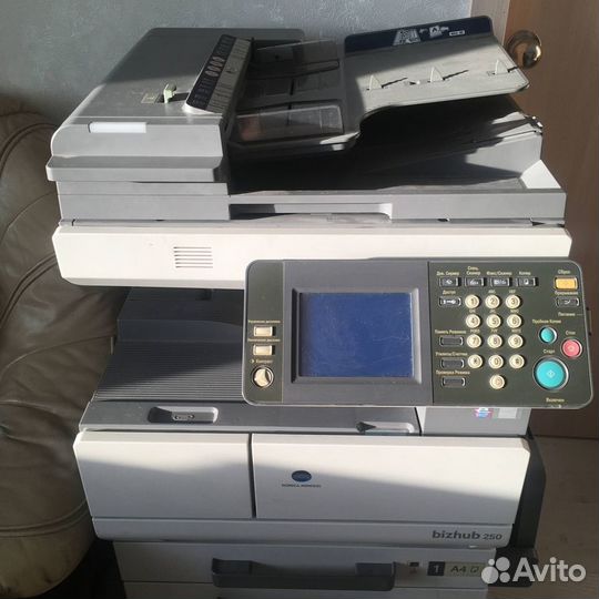 Мфу Konica Minolta bizhub 250