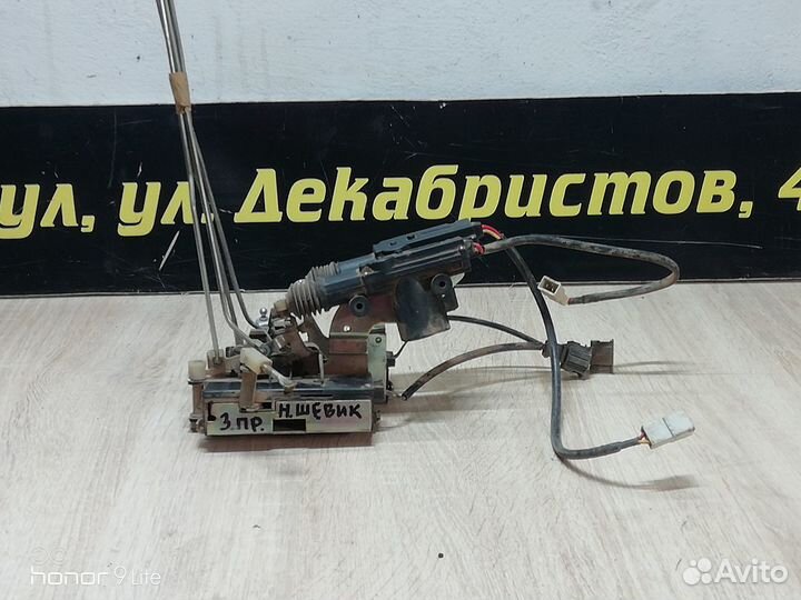 Замок двери задний Chevrolet Niva 2123