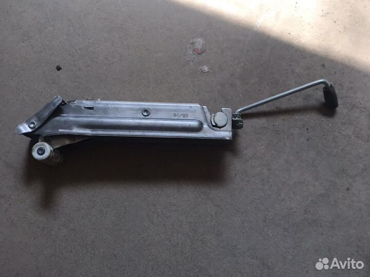 Домкрат Audi A8 D3