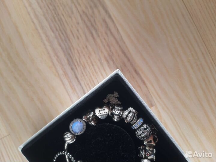 Украшение шарм Pandora