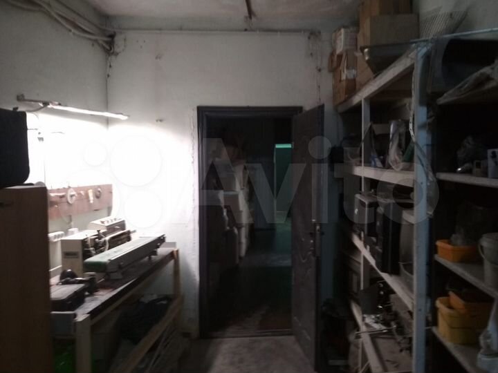 Производство, 725 м²