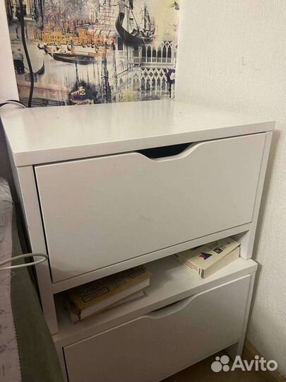 Тумба прикроватная