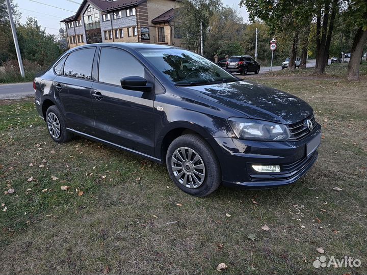 Volkswagen Polo 1.6 МТ, 2015, 121 000 км