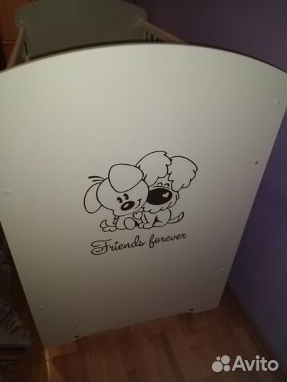 Детская кроватка