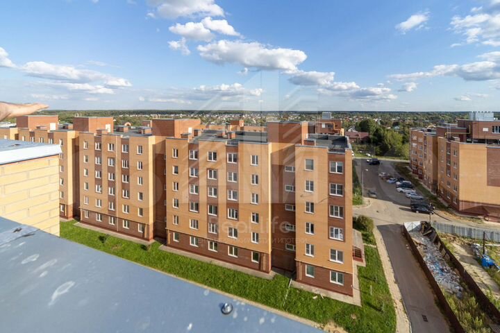 2-к. квартира, 57 м², 5/5 эт.