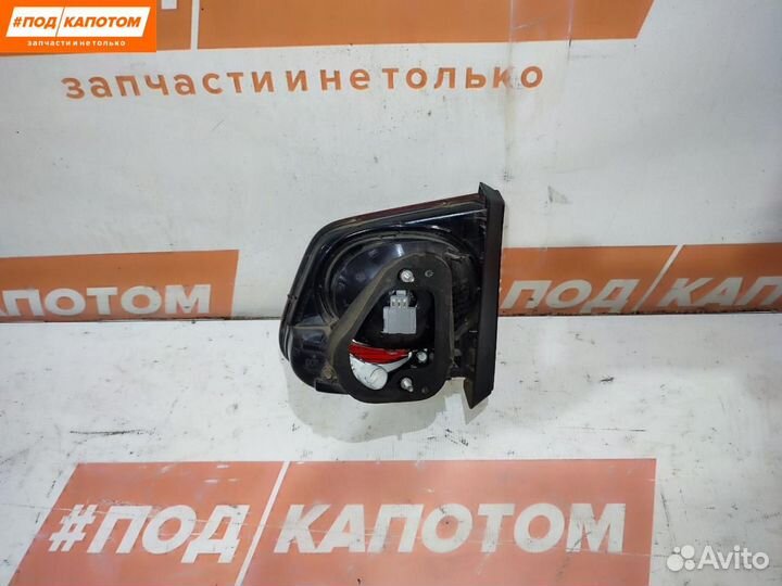 Фонарь крышки багажника левый Volkswagen Tiguan