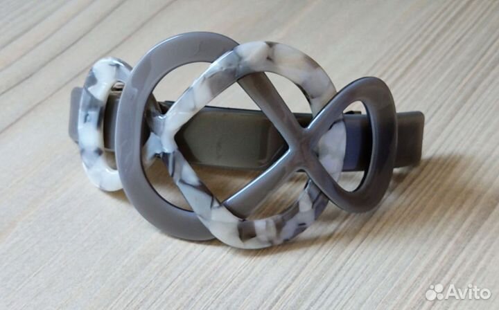 Заколка для волос большая