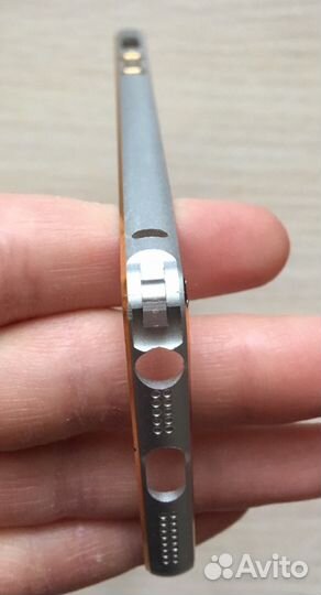 Защитная рамка (бампер) для iPhone 5s, SE