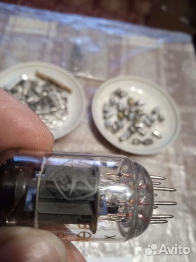 Предохранители и лампочки