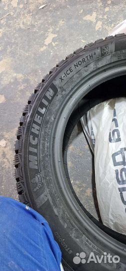 Michelin X-Ice North 4 205/55 R16