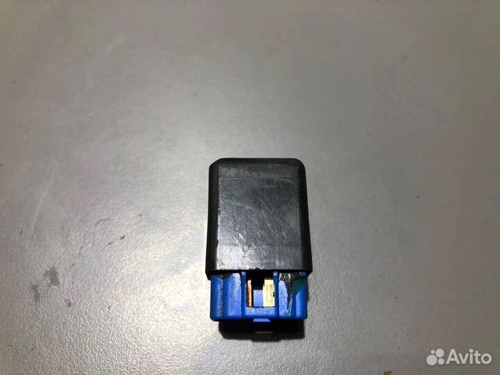 Реле Yamaha YZF-R6 2001г