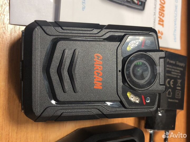 Персональный видеорегистратор carcam комбат 2s