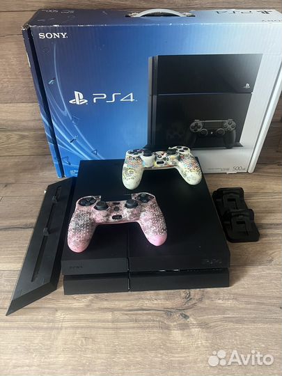 Sony playstation 4 1208+28игр+2геймпада