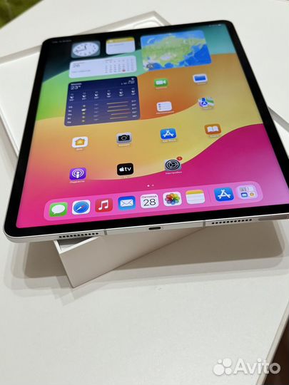 iPad pro 12.9 5 поколение 256 гб