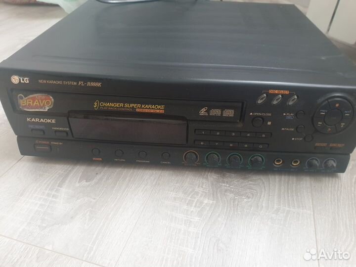 Проигрыватель LG video CD karaoke FL-R888K