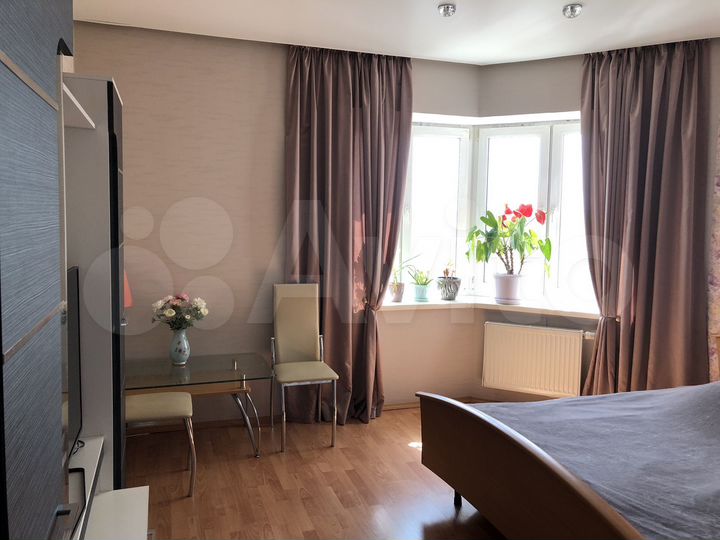 2-к. квартира, 65 м², 14/14 эт.