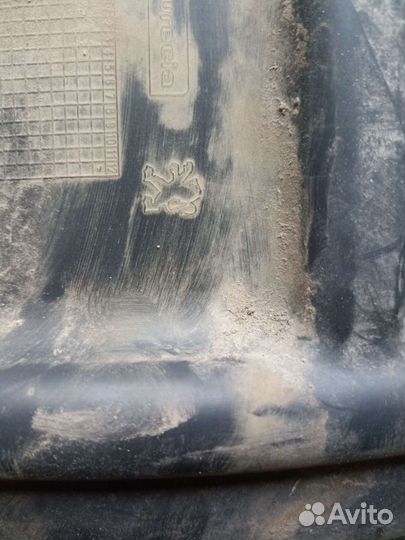 Подкрылок peugeot 408 Пежо 408 задний правый