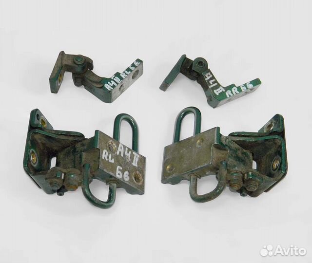 Петля задней двери Audi A4 B6