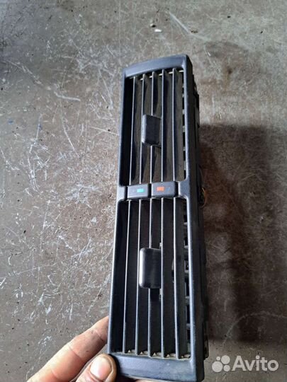 Дефлектор торпеды Mercedes W140