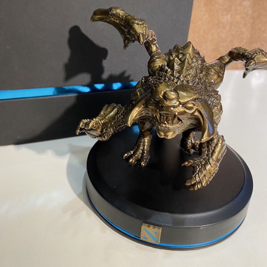 DOTA 2 Roshan Ti7 ゴールドロシャン フィギュア 限定品 Dota 2 Baby Roshan Statue International Reward Dota2 Authentic Toy
