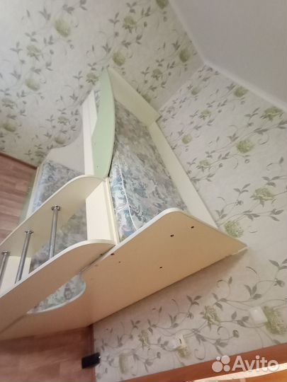 Кроватка детская двухъярусная