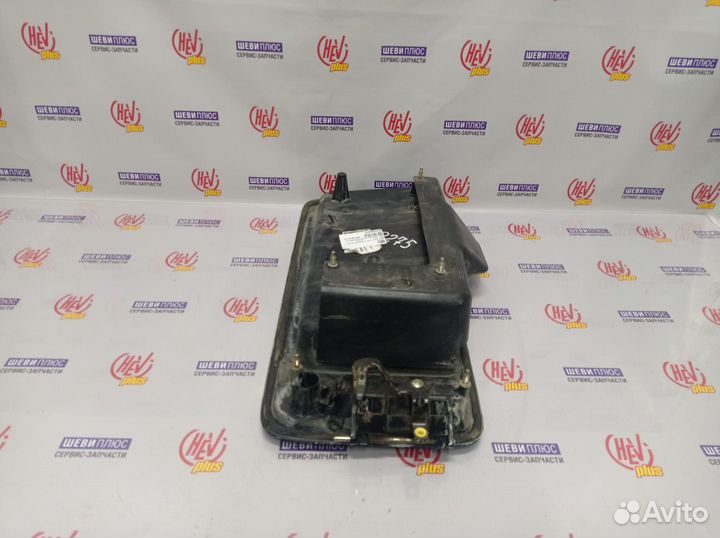 Накладка под номерной знак(с ручкой) H-VAN 03-15г