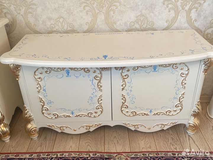 Тумба под тв