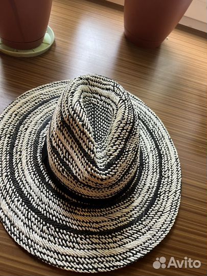 Шляпа женская